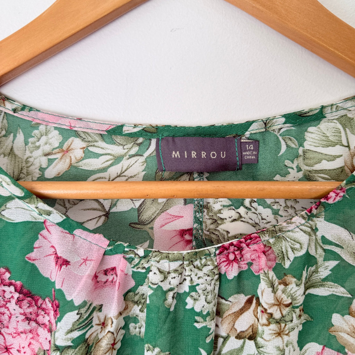 Mirrou Size 14 Floral Print Puff Sleeve Blouse