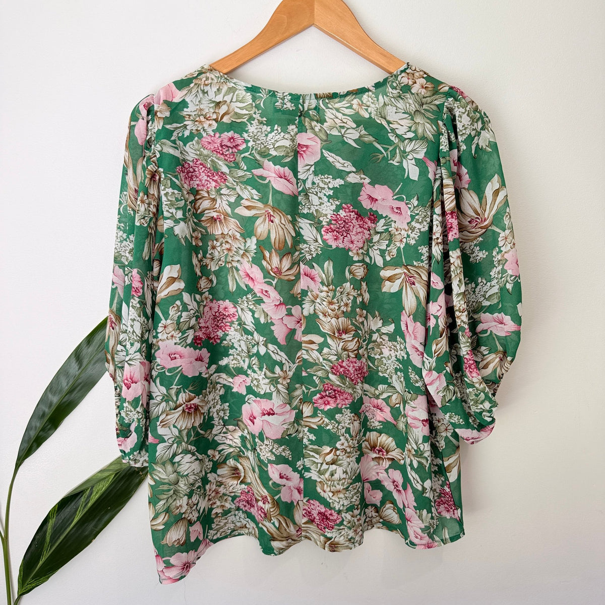 Mirrou Size 14 Floral Print Puff Sleeve Blouse