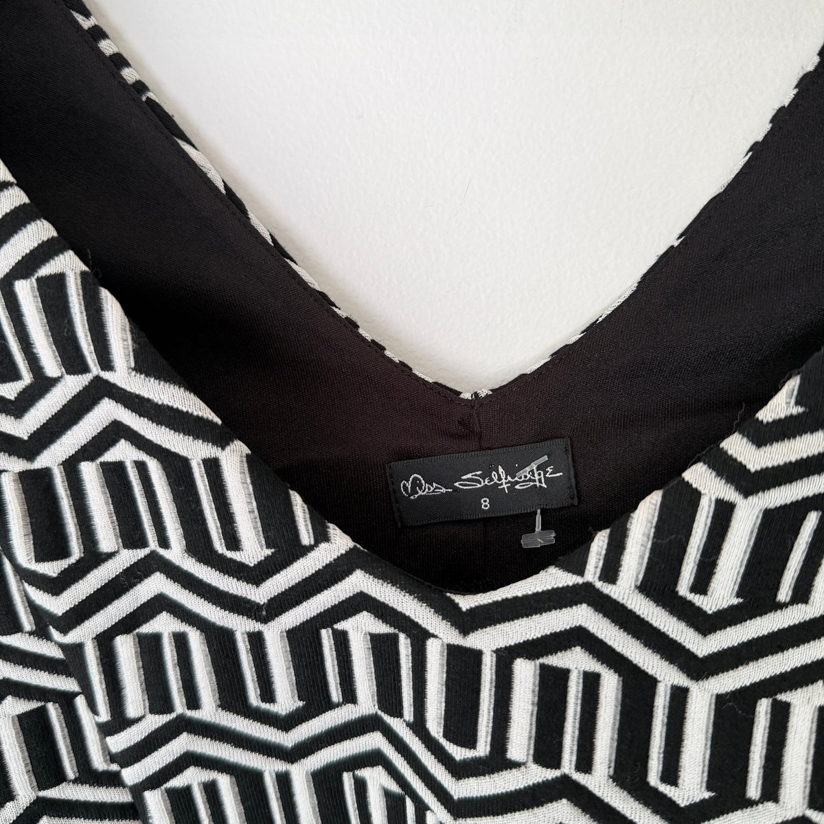 Miss Selfridge Size 8 Geometric Jacquard Belted Playsuit – photo 2