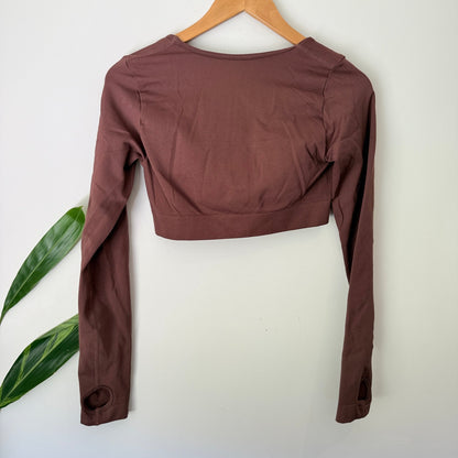 Brand Unknown Size M Seamless Long Sleeve Thumbhole Crop Top