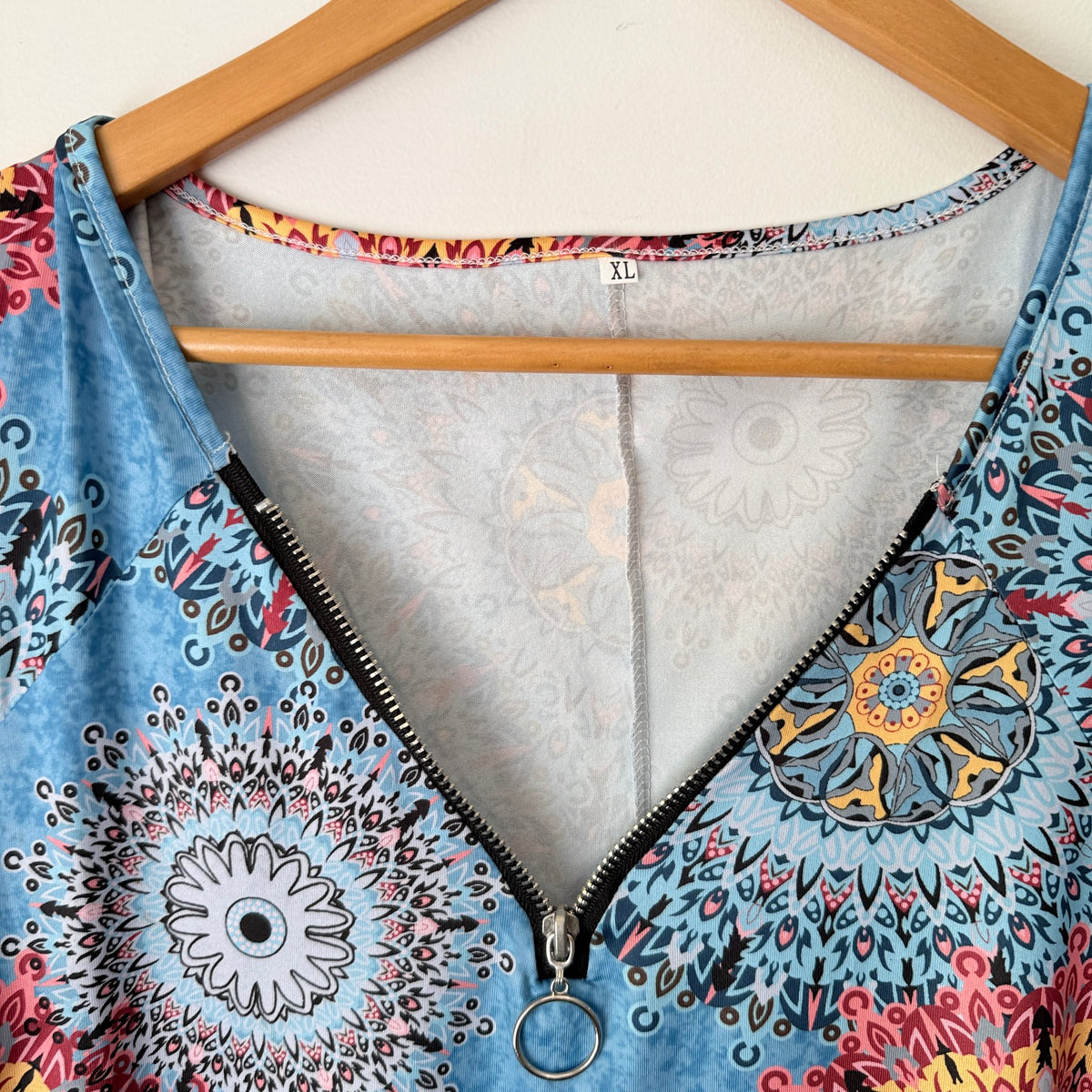 Brand Unknown Size XL Mandala Print Zip Front Cold Shoulder Dress