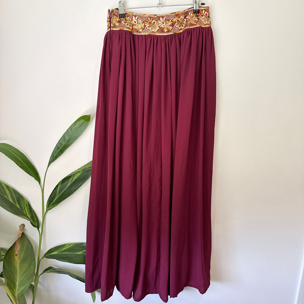 Brand Unknown Size Waist 74cm Embroidered Waistband Maxi Skirt – photo 4