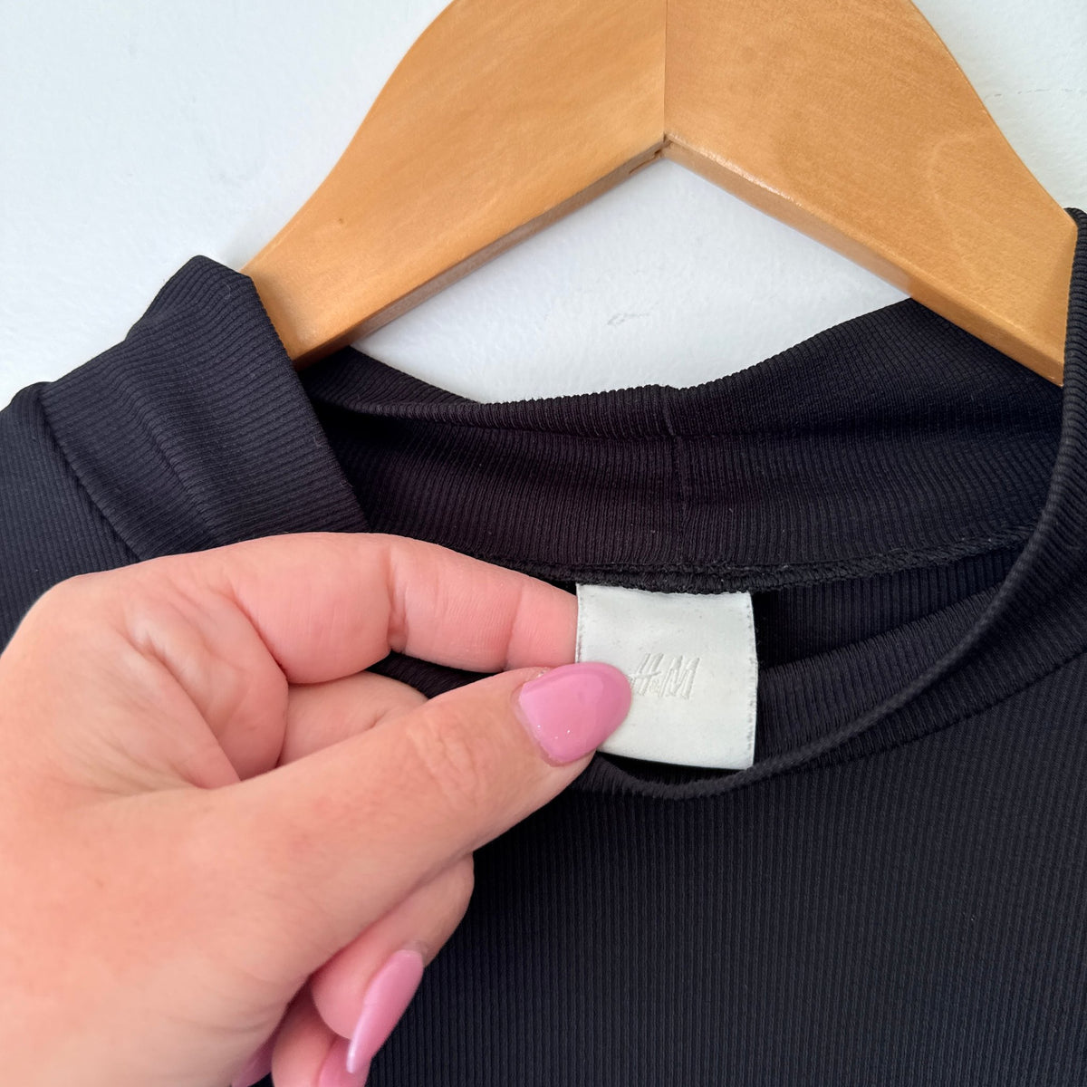 H&M Size XL Ribbed Mock Neck Long Sleeve Top – photo 2