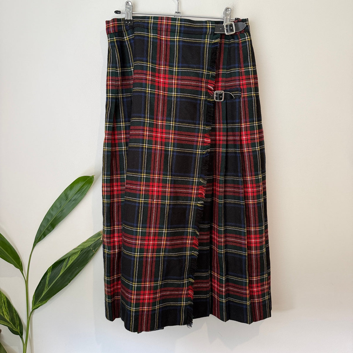 Vintage D&H Cohen Size Waist 72cm Tartan Buckle Kilt