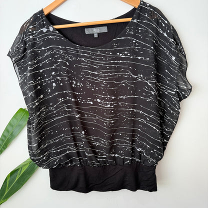 Max Size 10 Splatter Print Chiffon Overlay Banded Hem Top