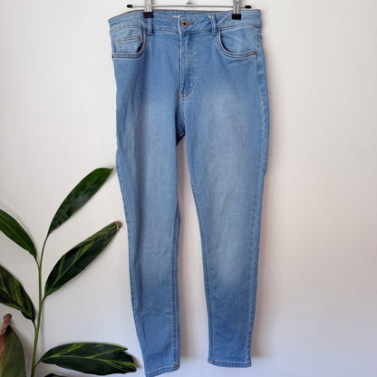 Anko Size 12 Skinny Mid Rise Jeans