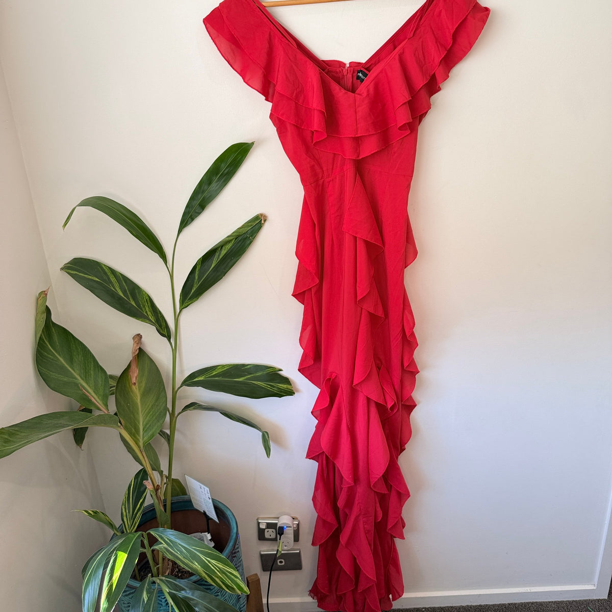PrettyLittleThing Size 8 Ruffle Frill Maxi Dress