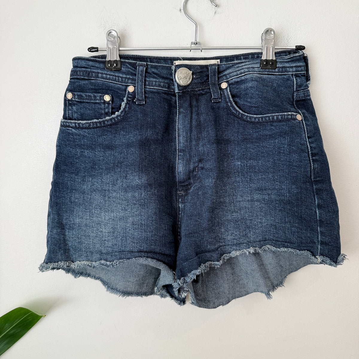 Jazmin Chebar Size 24 | Waist 68cm High Waist Denim Cut Off Shorts