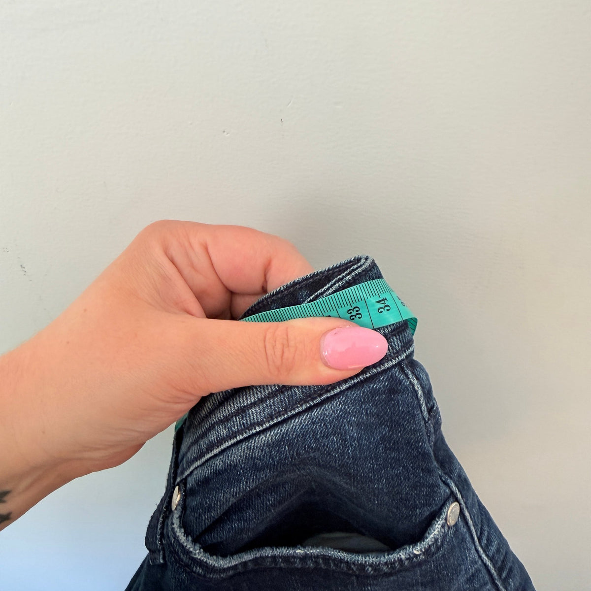 Jazmin Chebar Size 24 | Waist 68cm High Waist Denim Cut Off Shorts