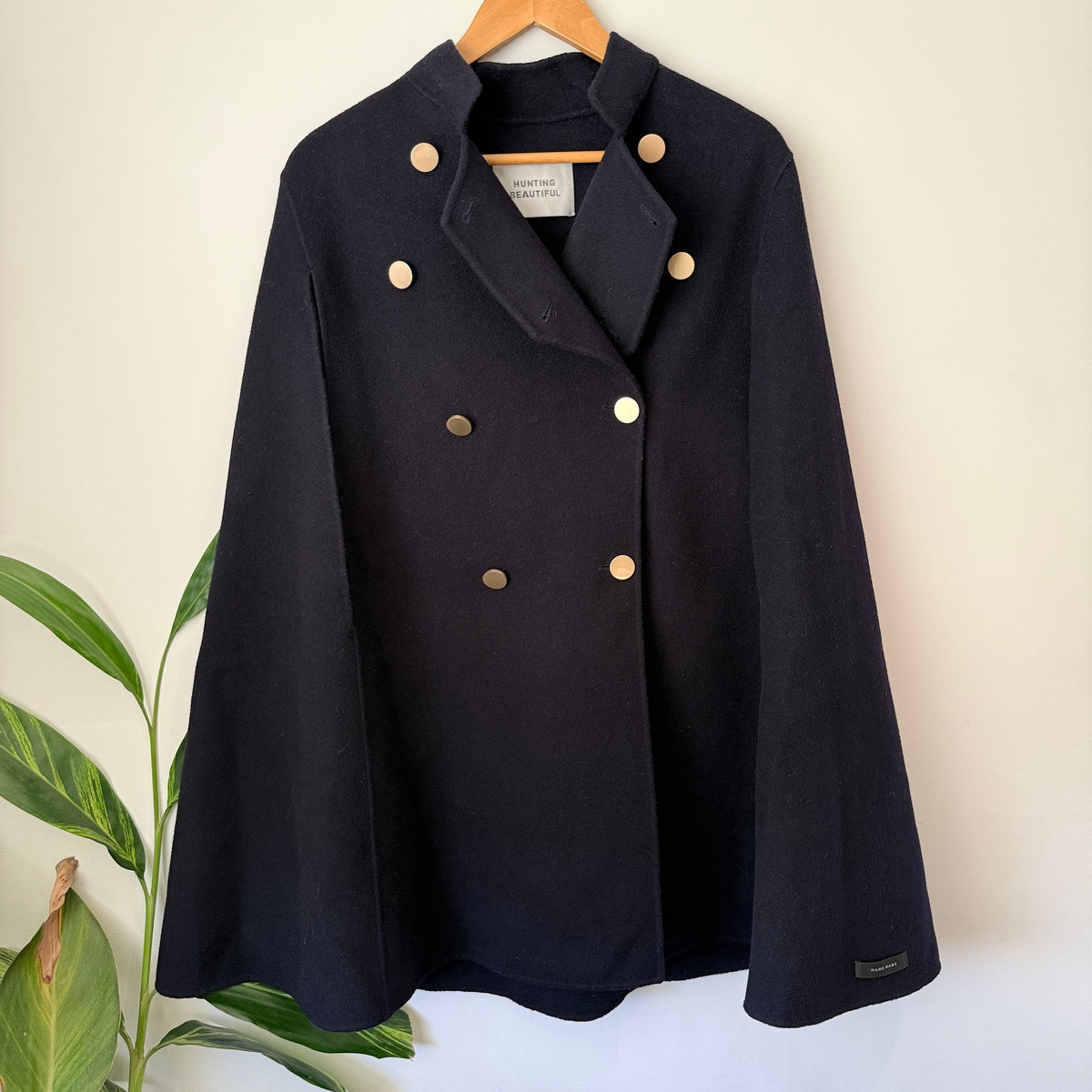 Hunting Beautiful Size M Handmade 100% Wool Double Breasted Cape Coat – Navy
