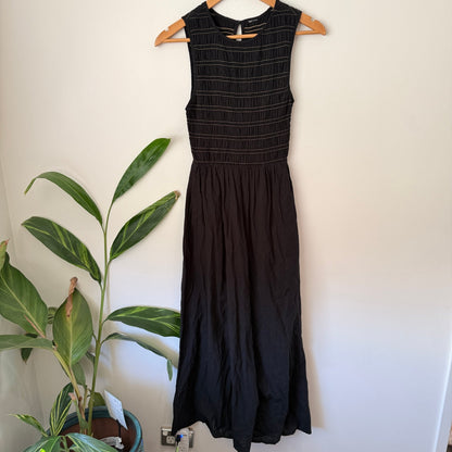 Brand Unknown Size U/Arm to U/Arm 35cm Smocked Sleeveless Maxi Dress