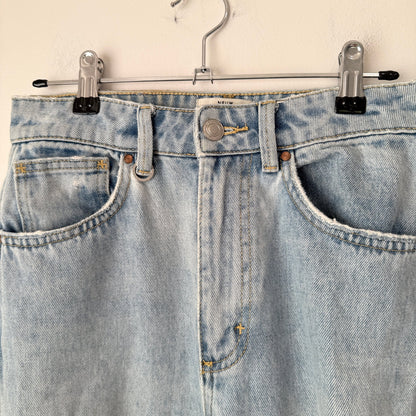 Neuw Size 26 | Waist 68cm High Rise Straight Leg Jeans