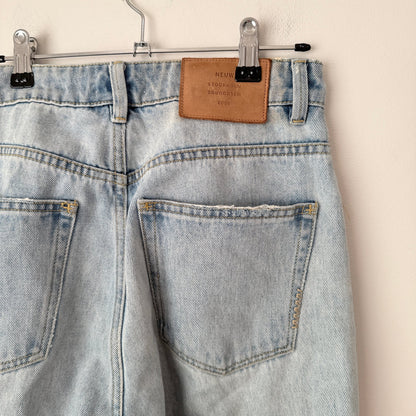 Neuw Size 26 | Waist 68cm High Rise Straight Leg Jeans