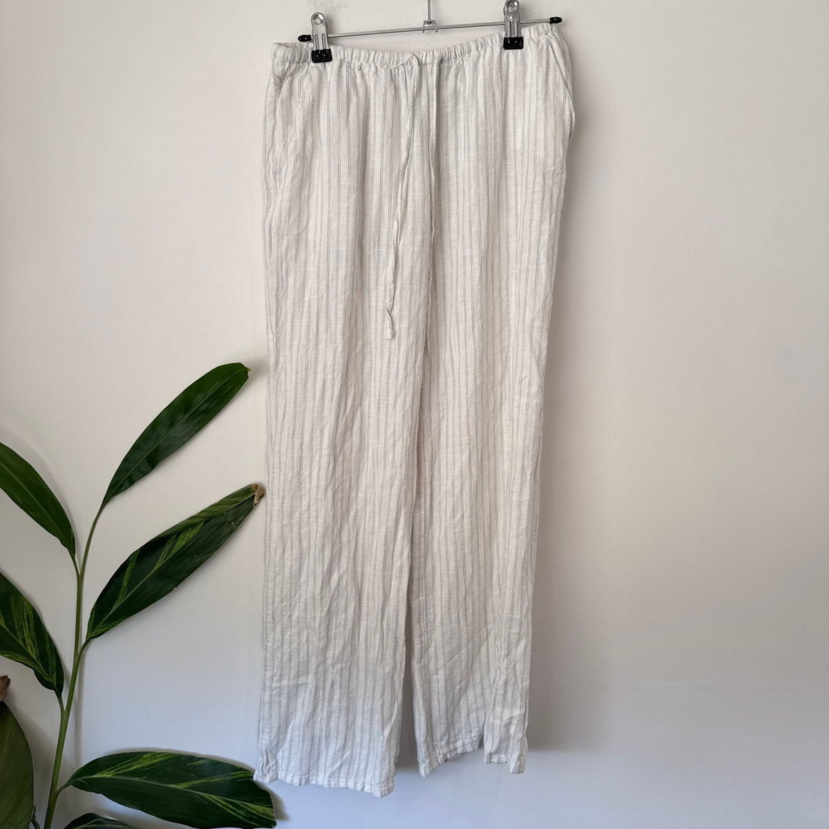 Divided Size XS Stripe Linen Blend Elastic Waist Wide Leg Pants