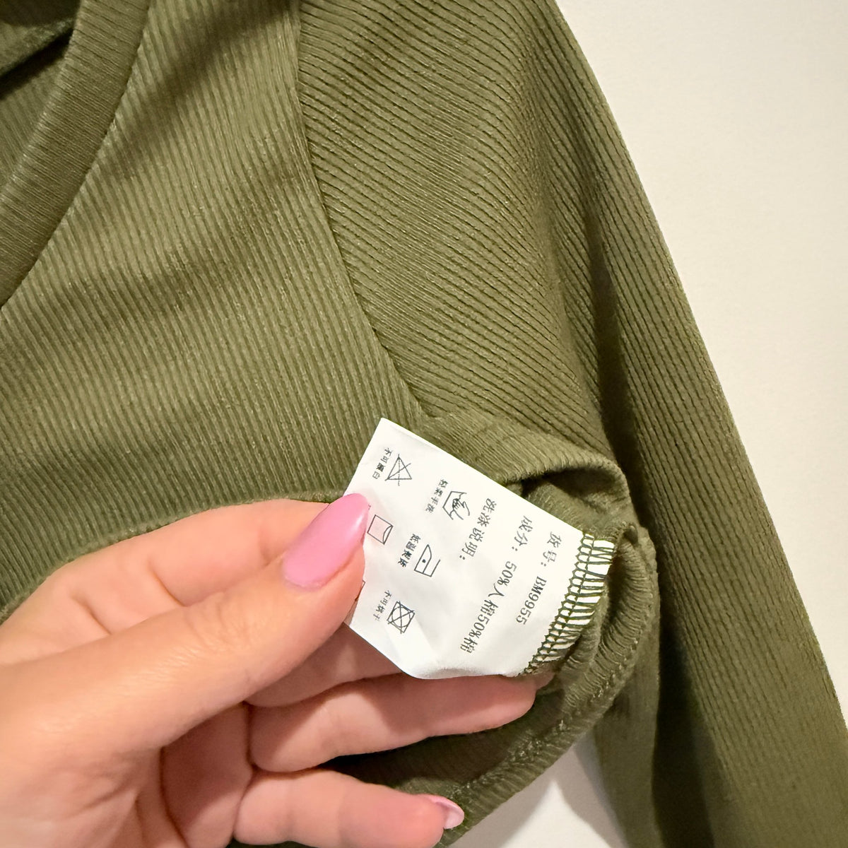 Naya Normcore Size M Ribbed Toggle Front Crop Top – photo 3
