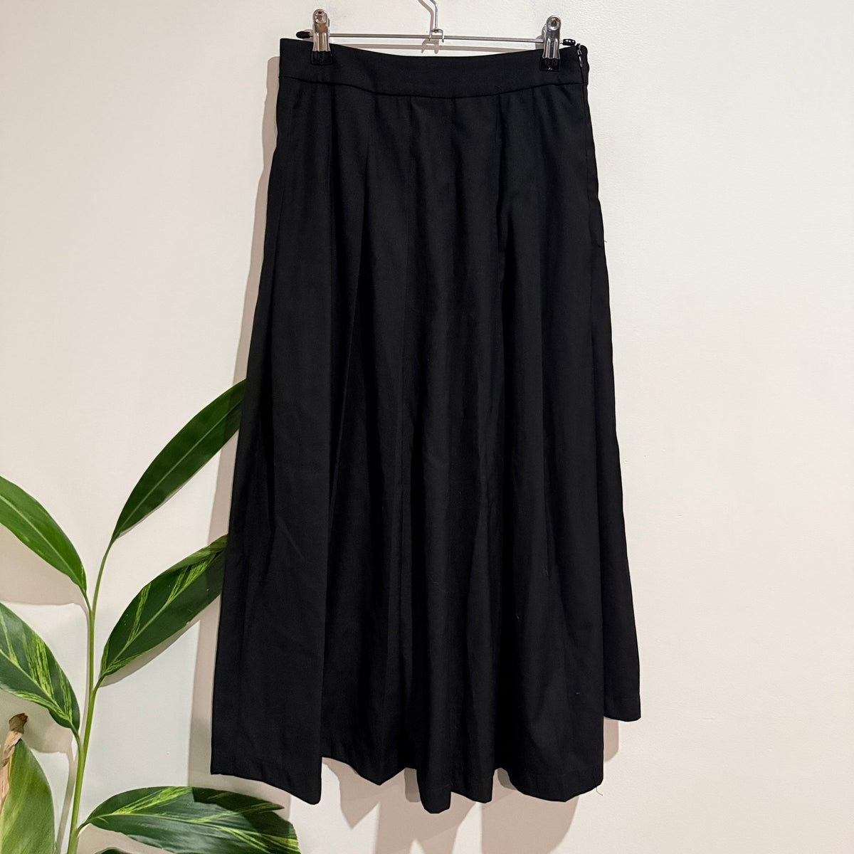 Brand Unknown Waist 68cm Pleated A Line Midi Skirt