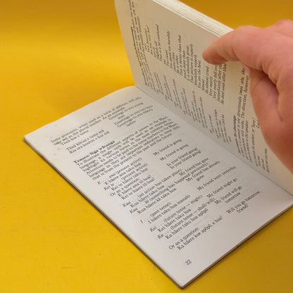 The Collins Māori Phrase Book by Patricia Tauroa (1990)