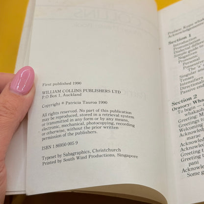 The Collins Māori Phrase Book by Patricia Tauroa (1990)