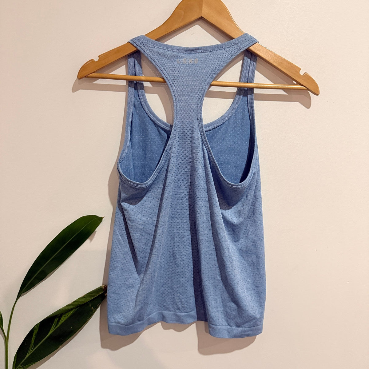 LSKD Size S Seamless Racerback Training Tank
