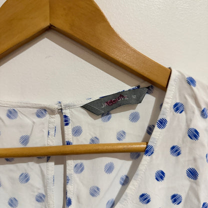 Jacqui E Size 12 Spot Print Tie Hem Top