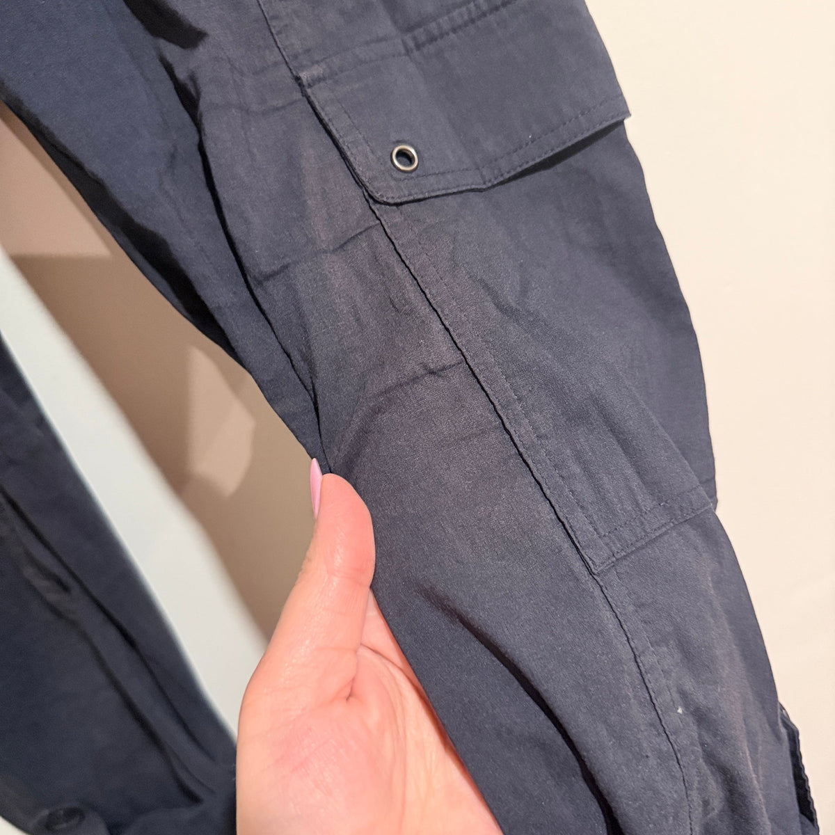 Verge Acrobat Size 8 Elastic Waist Cargo Pocket Crop Pants