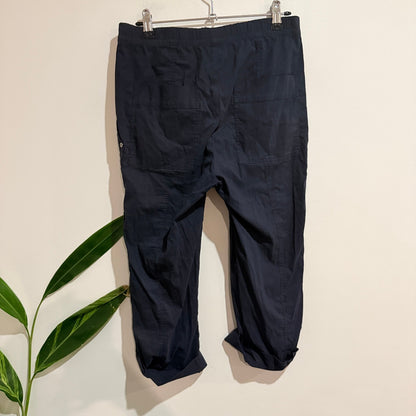 Verge Acrobat Size 8 Elastic Waist Cargo Pocket Crop Pants
