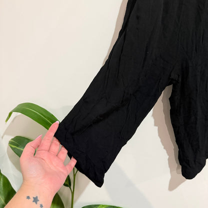Decjuba Size 8 Elastic Waist Wide Leg Crop Pants