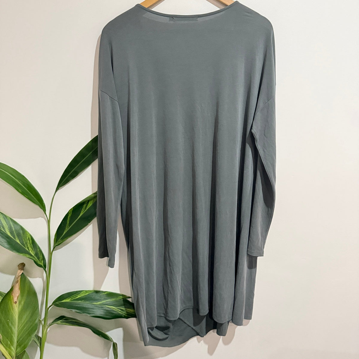 Beau Jours Size XL Long Sleeve Jersey Tunic Top