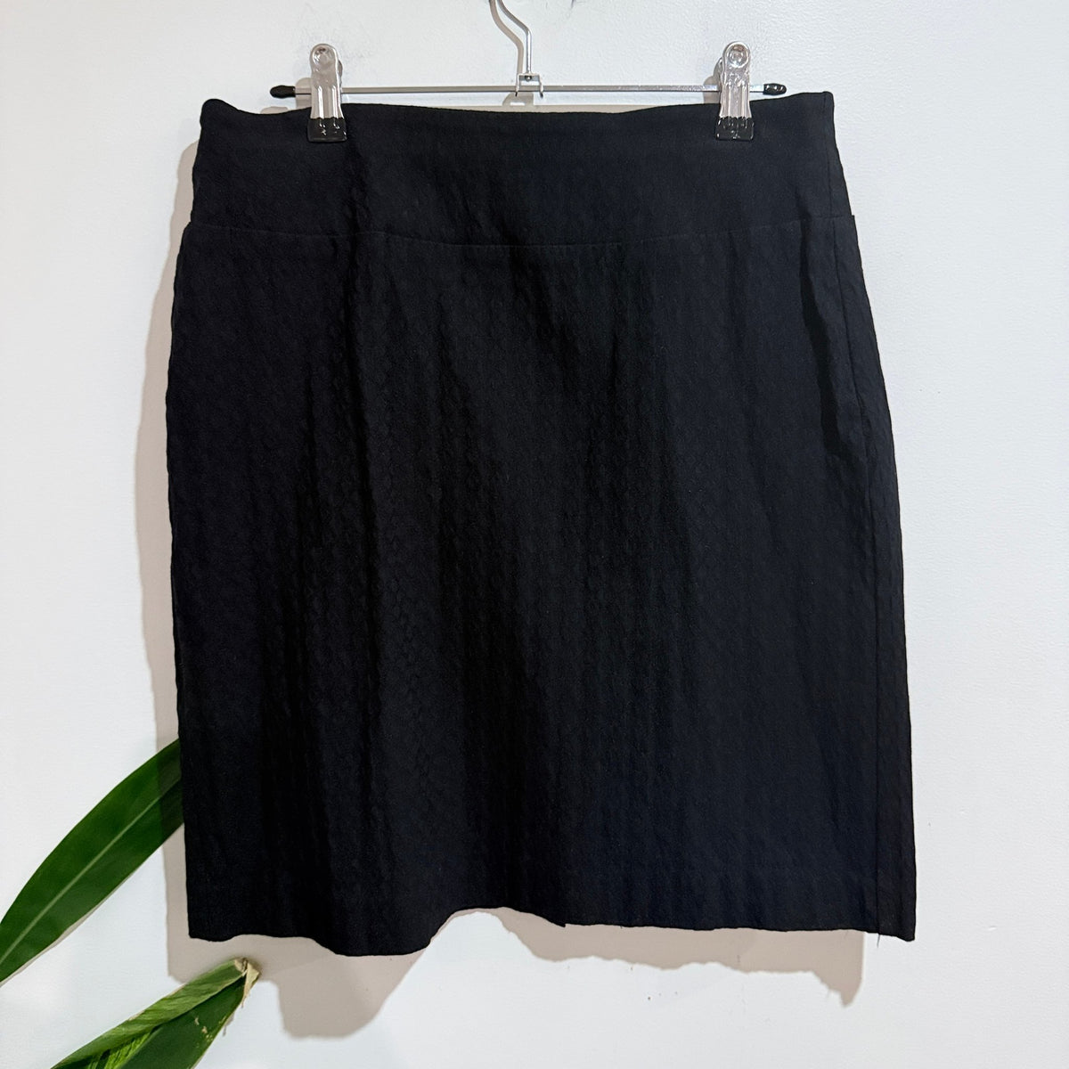 Analytic Size 12 Textured Jacquard Pencil Skirt