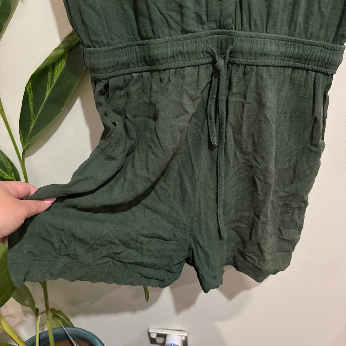 Addison Size 12 Linen Blend Button Front Drawstring Waist Playsuit