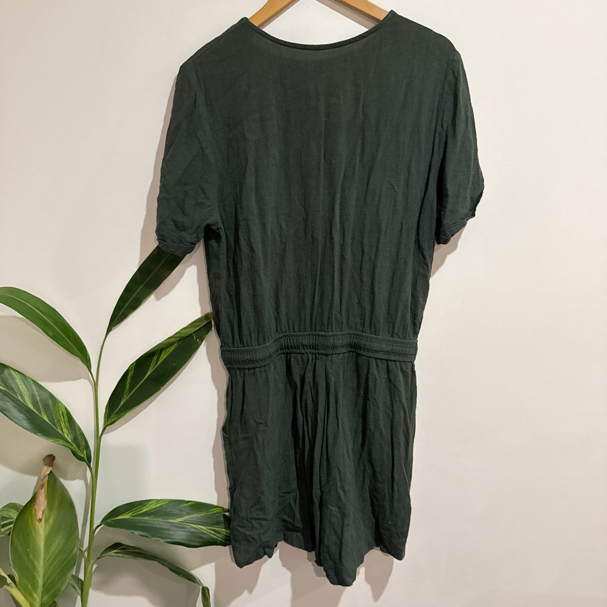 Addison Size 12 Linen Blend Button Front Drawstring Waist Playsuit