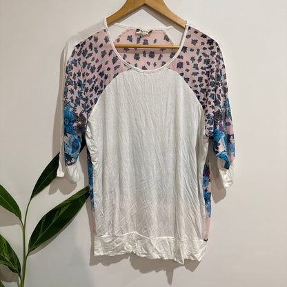 Ketz-ke Size 10 Floral Panel Batwing Sleeve Top