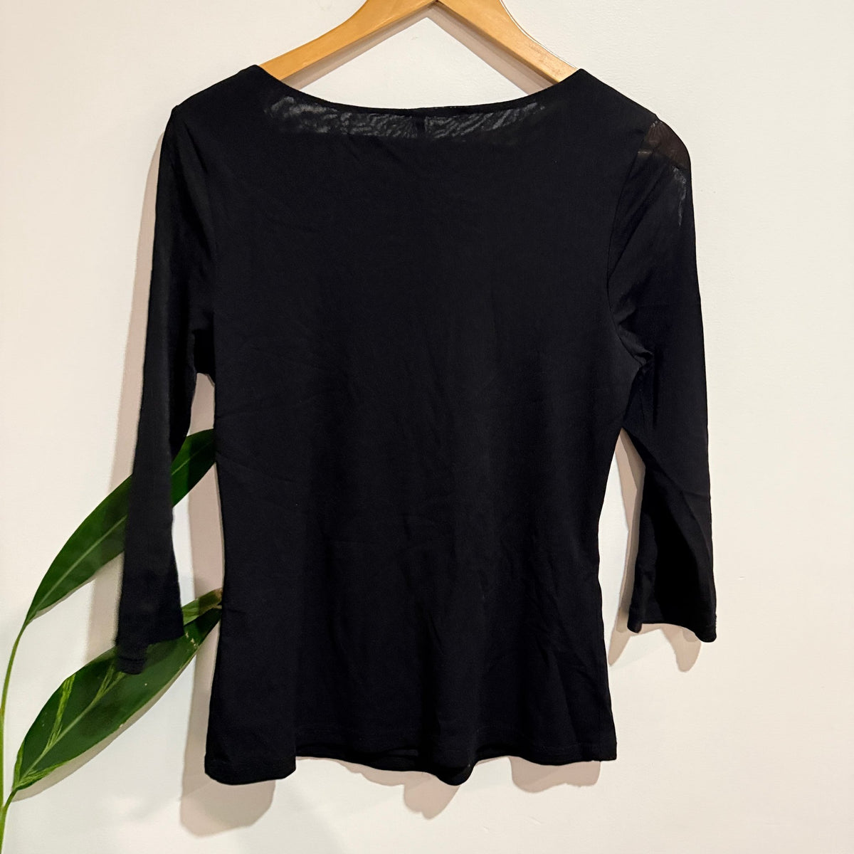 Merric Size 12 Scoop Neck Three Quarter Sleeve Top