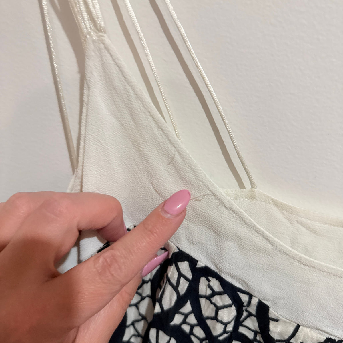Maurie & Eve Size 6 Lace Print Strappy Slip Mini Dress
