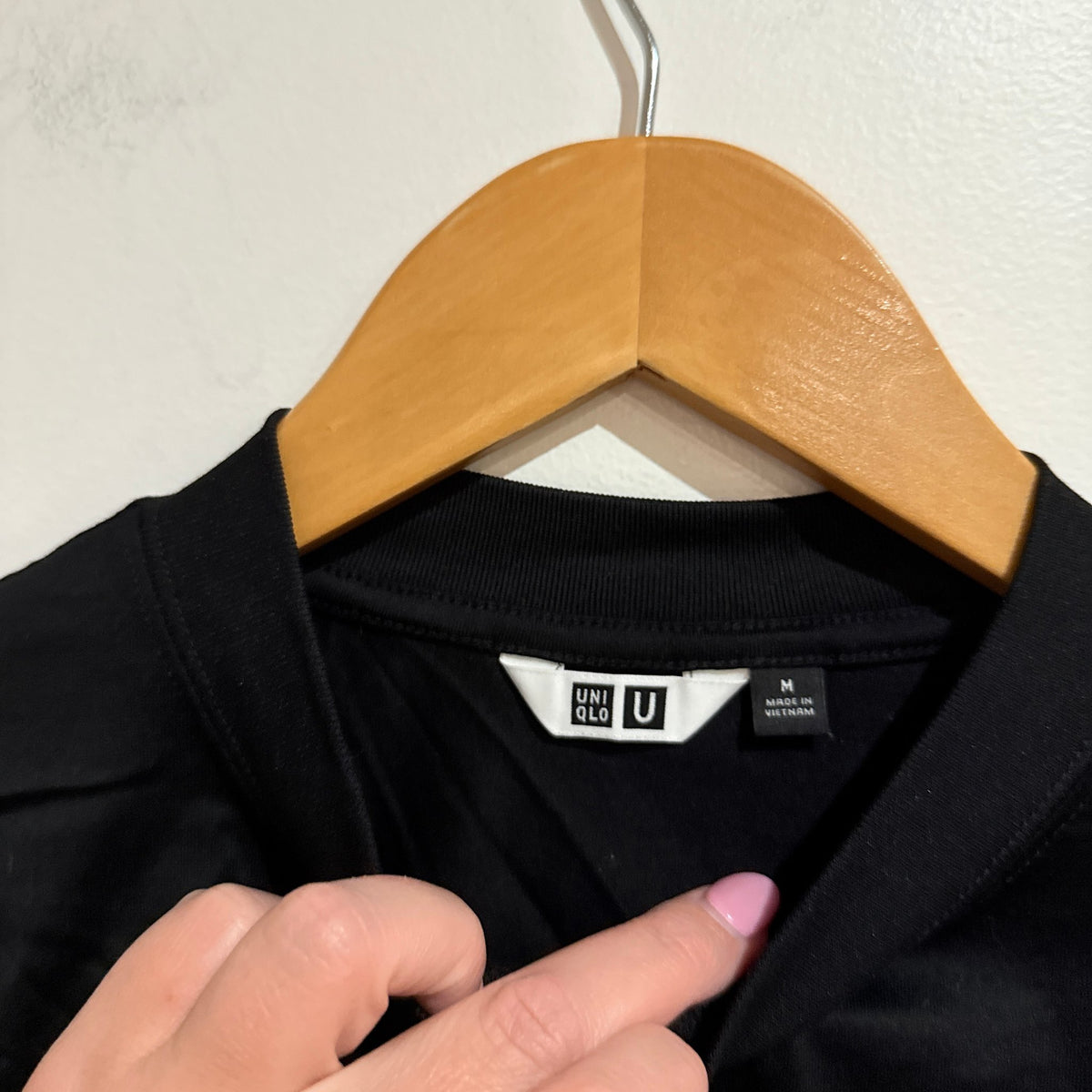 Uniqlo U Size M Cotton Mock Neck Long Sleeve Tee