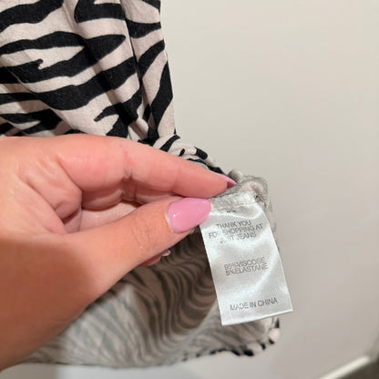 Just Jeans Size S Zebra Print Pocket Tee