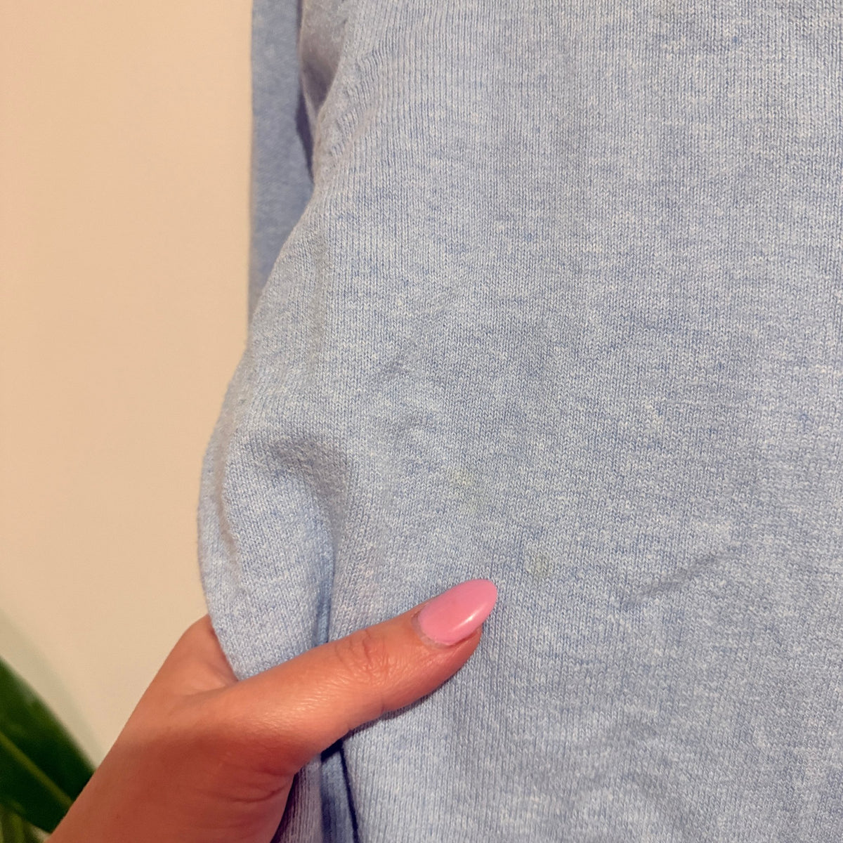 Wild South Size 14 Cotton Cashmere V Neck Jumper