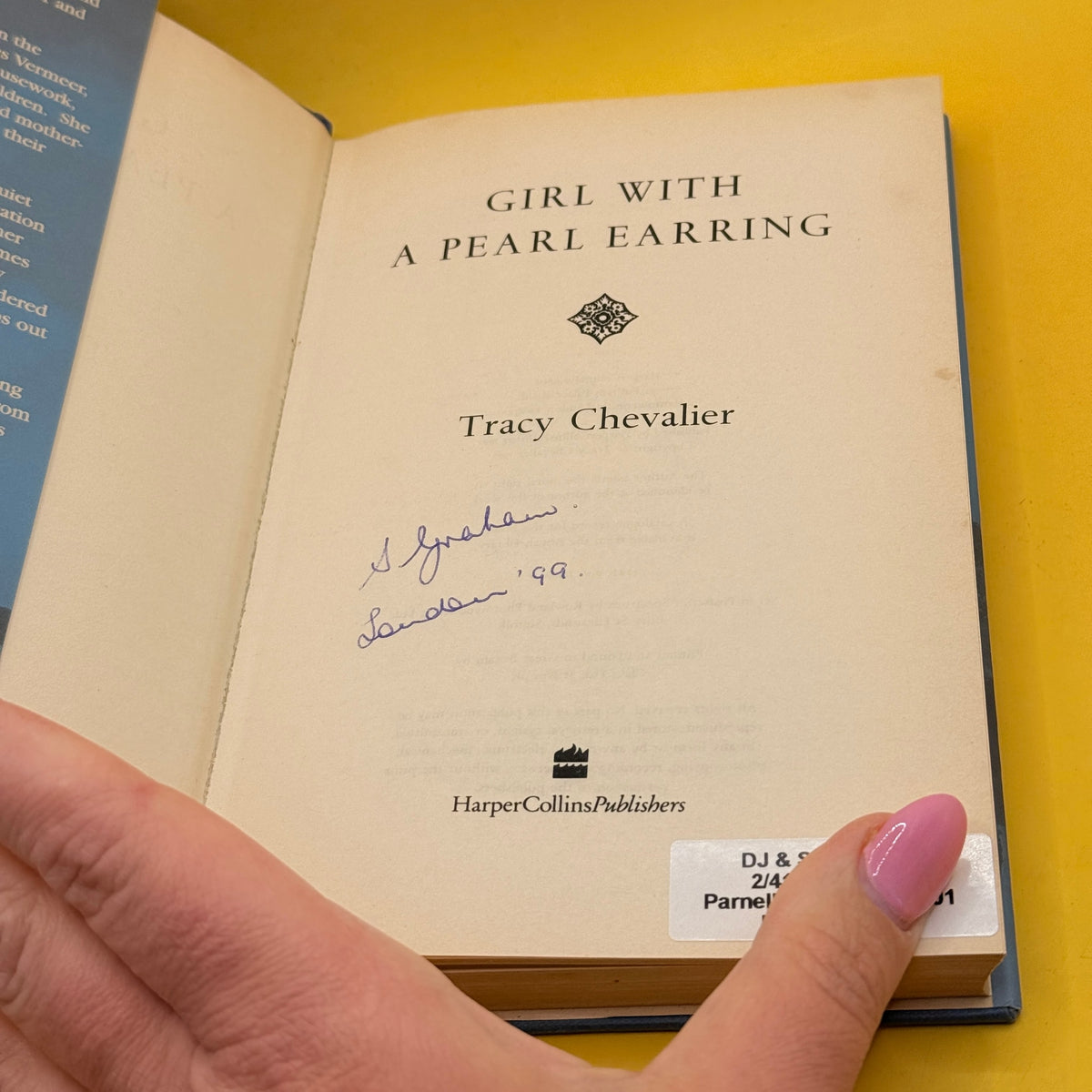 Girl with a Pearl Earring by Tracy Chevalier