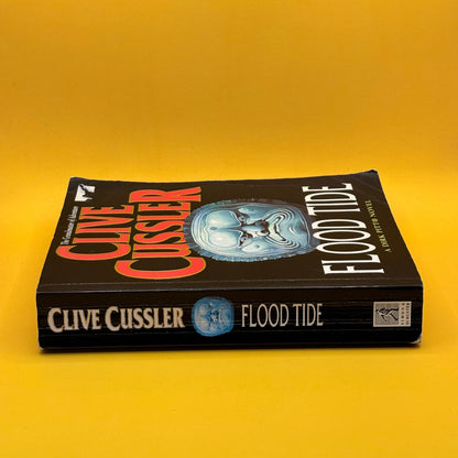 Flood Tide by Clive Cussler