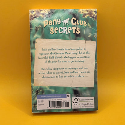 Blaze and the Dark Rider (Pony Club Secrets) by Stacy Gregg