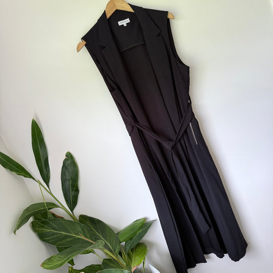 Table Eight Sleeveless Full Length Belted Blazer - Size 16