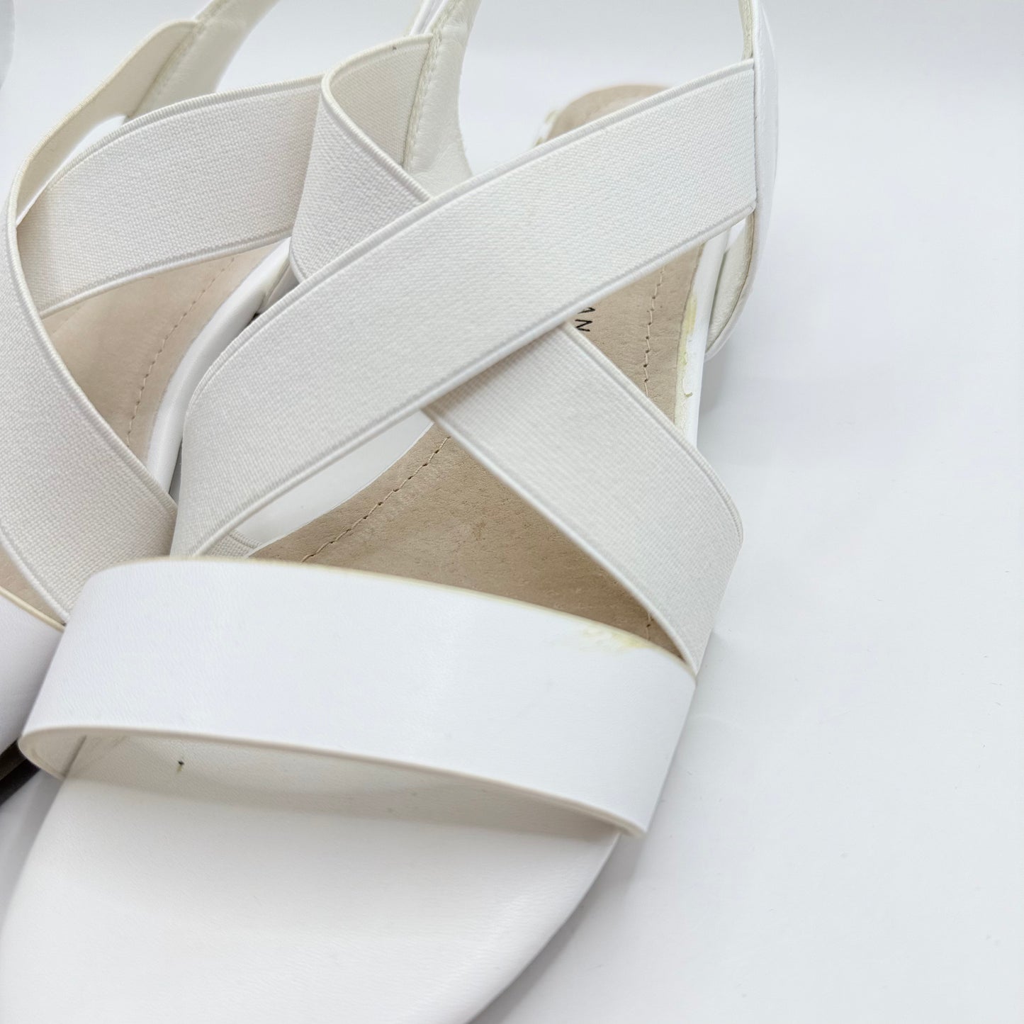 Target Woman Elastic Strap Comfort Sandals - White - Size 7