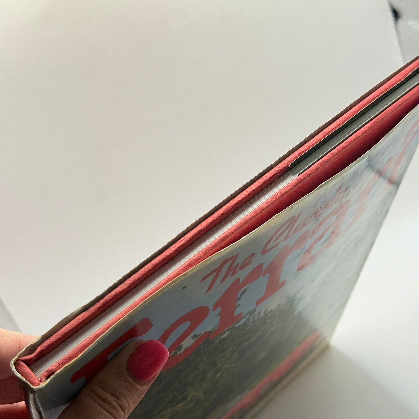 The Classic Ferrari by Godfrey Eaton