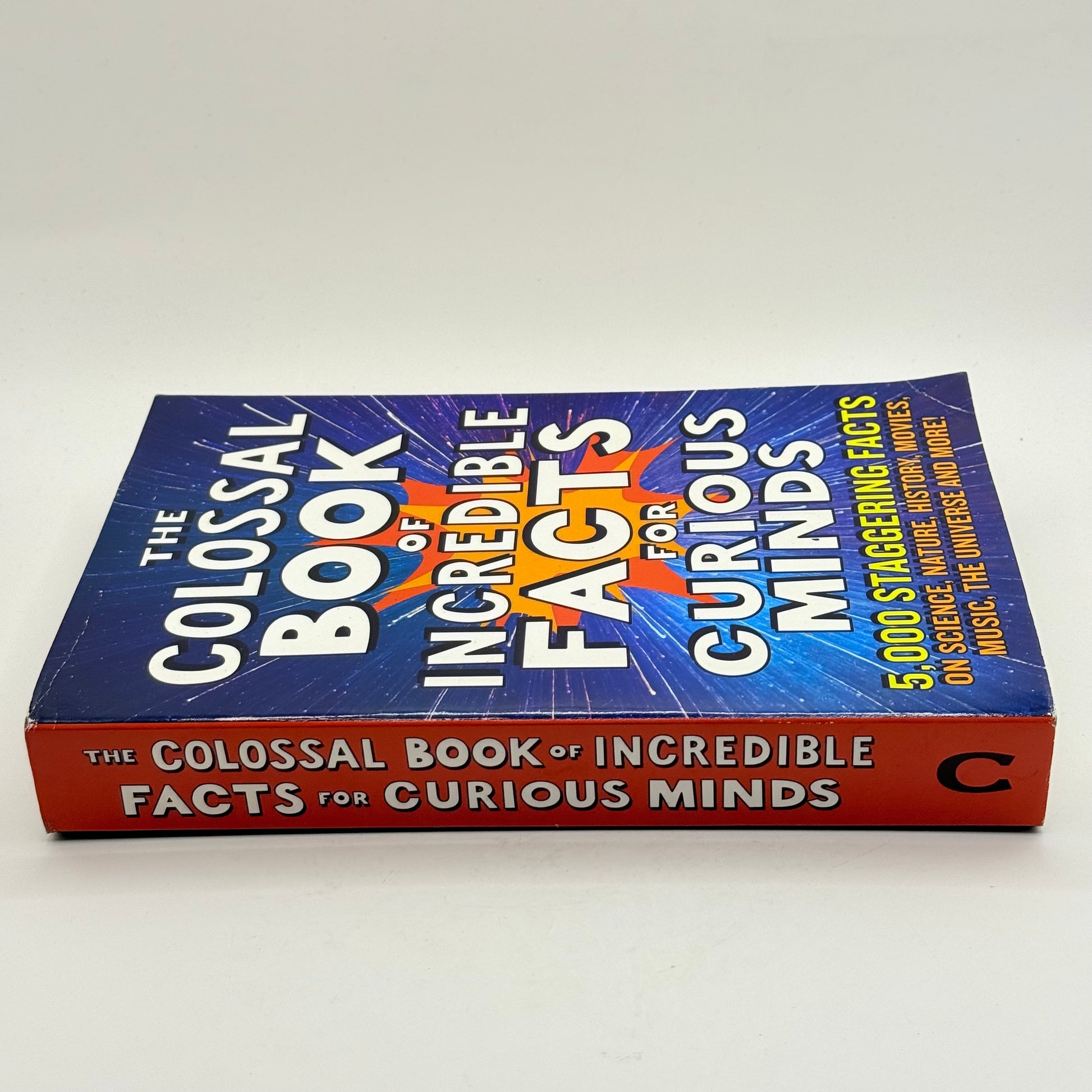 The colossal book of incredible facts for curious minds by nigel henbest simon brew sarah tomley - print books