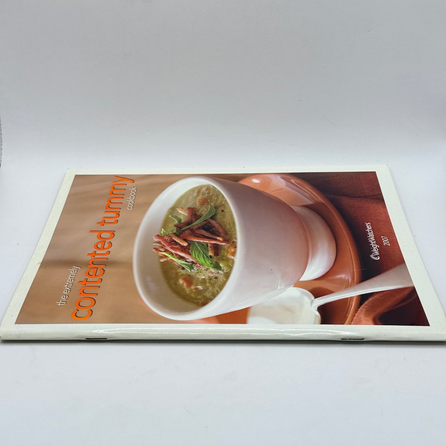 The Extremely Contented Tummy Cookbook by WeightWatchers