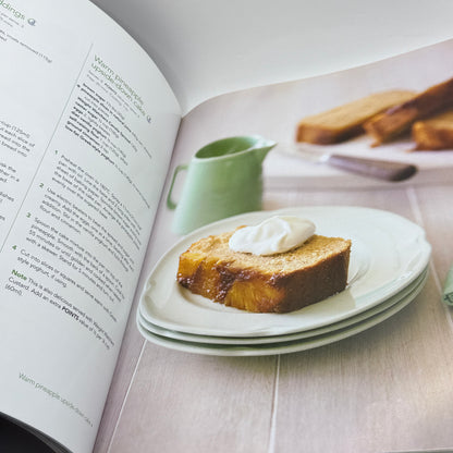 The Extremely Contented Tummy Cookbook by WeightWatchers