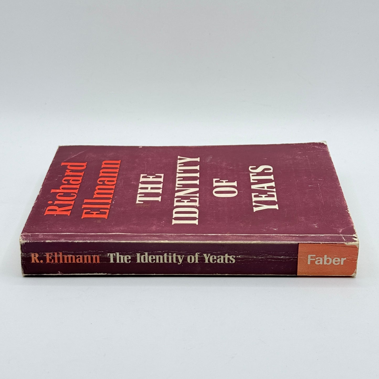 The Identity of Yeats by Richard Ellmann