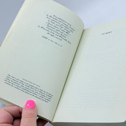 The Identity of Yeats by Richard Ellmann