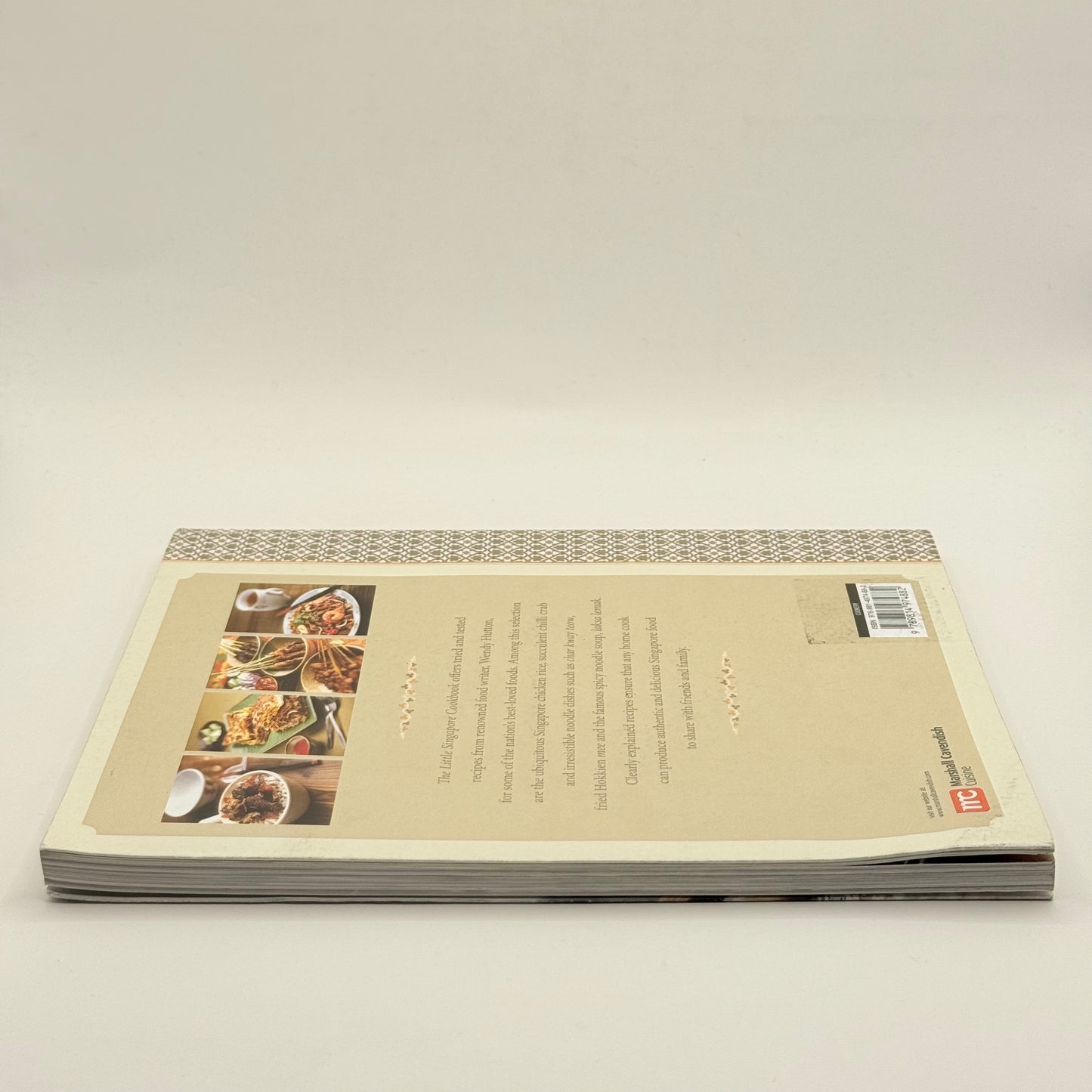 The Little Singapore Cookbook by Wendy Hutton