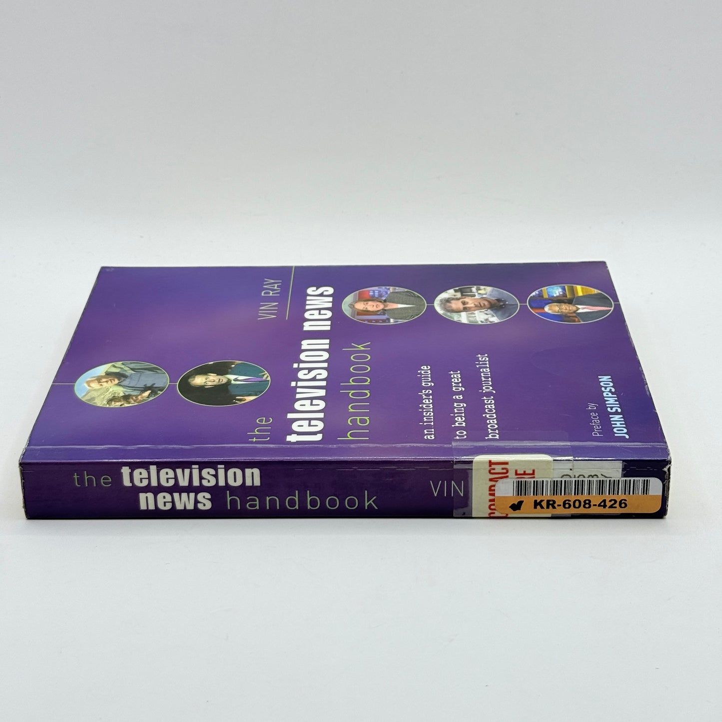 The Television News Handbook by Vin Ray